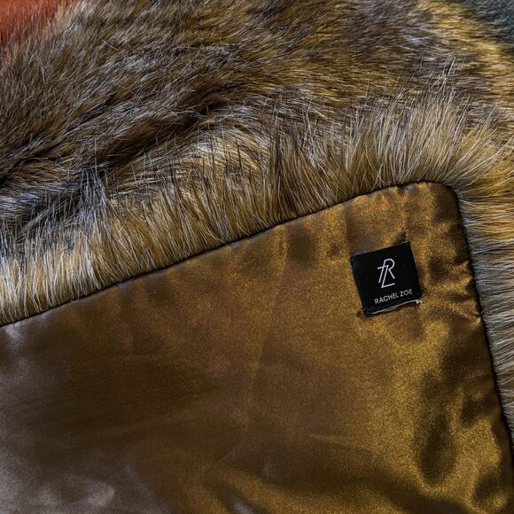 Rachel Zoe Dramatic Faux Fur Collar Pull Through Scarf Satin Lined Quiet Luxury - Picture 6 of 7